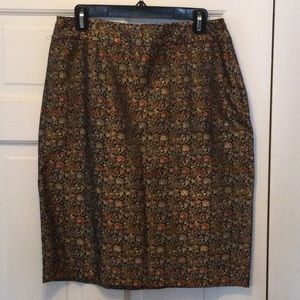 WDNY embroidered skirt. Size 10. Like new.